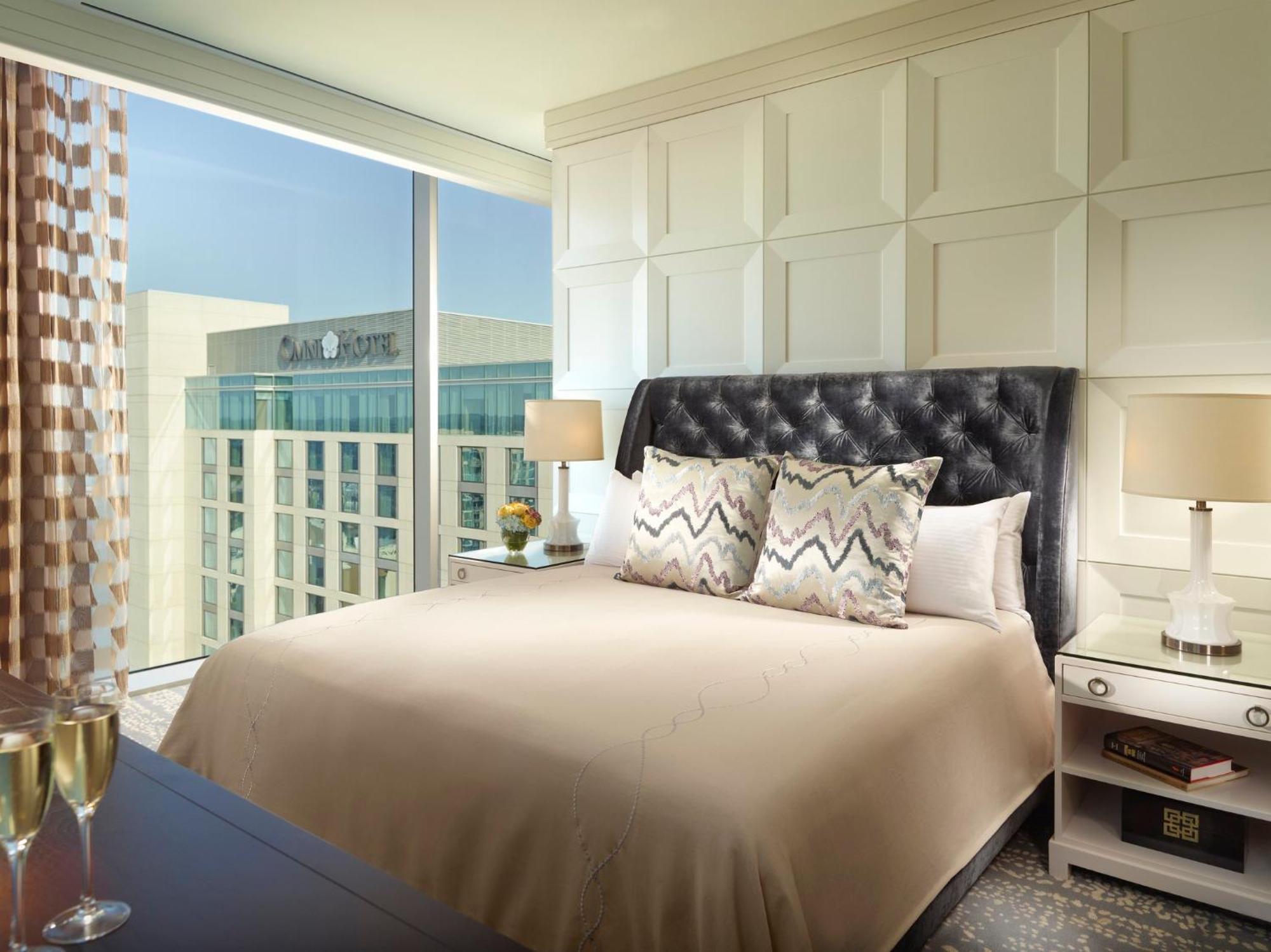 Luxury Suite