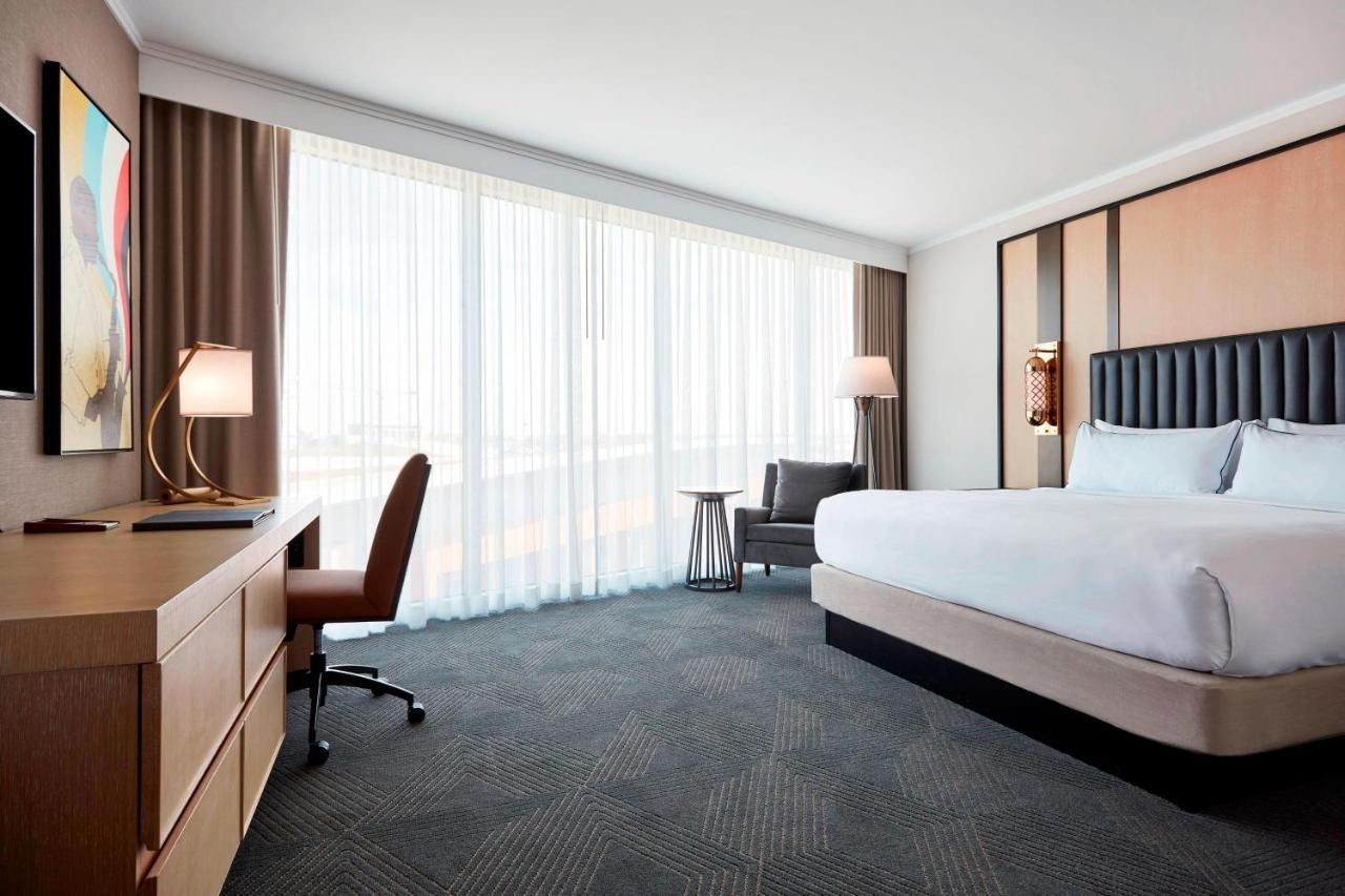 Classic Room One King Bed