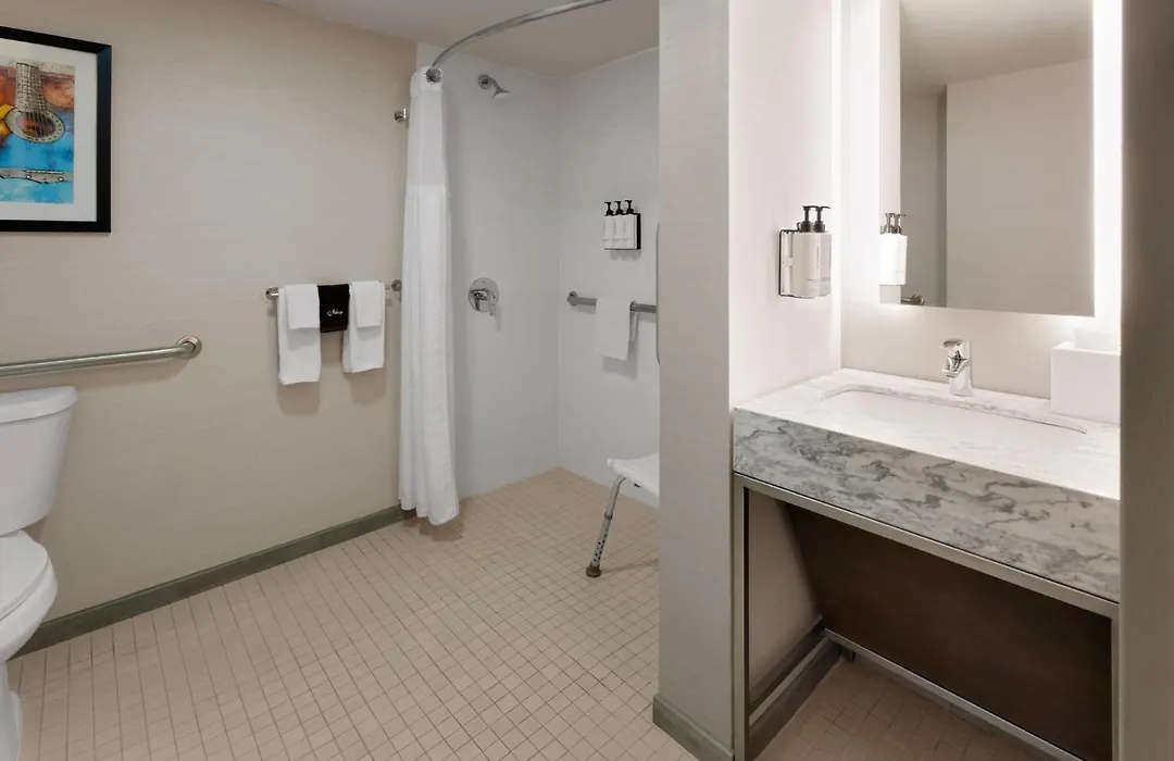 Crowne Plaza Nashville Airport By Ihg-1