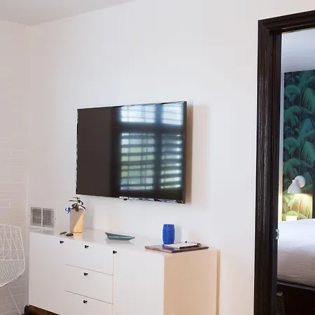 The Sobro Guest House By Avantstay-2